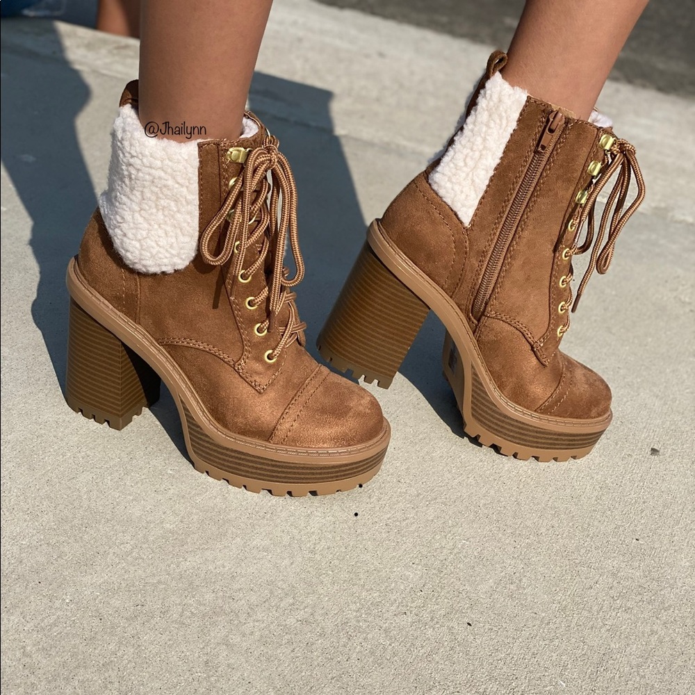 HP 🎉Fleece ankle lug boots - Picture 6 of 8